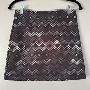 Athleta Black + Grey Diamond Checkered‎ Fleece Lined Mini Skirt XS